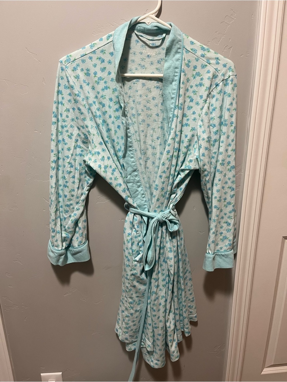 Croft & Barrow Light Blue Floral Women's Robe - Soft Tie-Waist Lounge Wrap